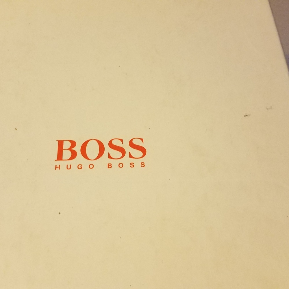 Hugo Boss 6 - Picture 6 of 6